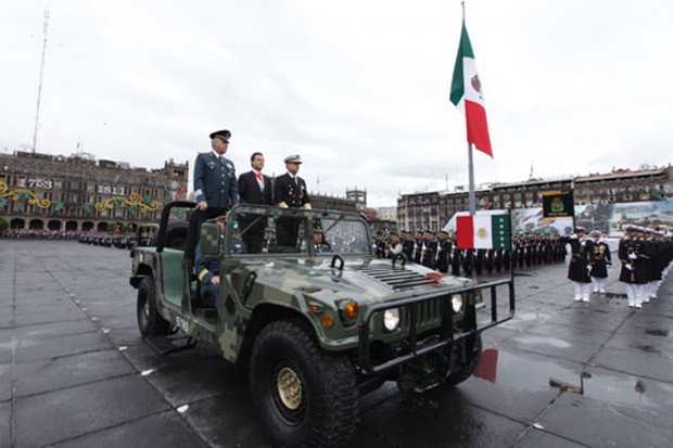 desfile-militar-mexico-2