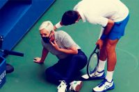 Djokovic da pelotazo a jueza