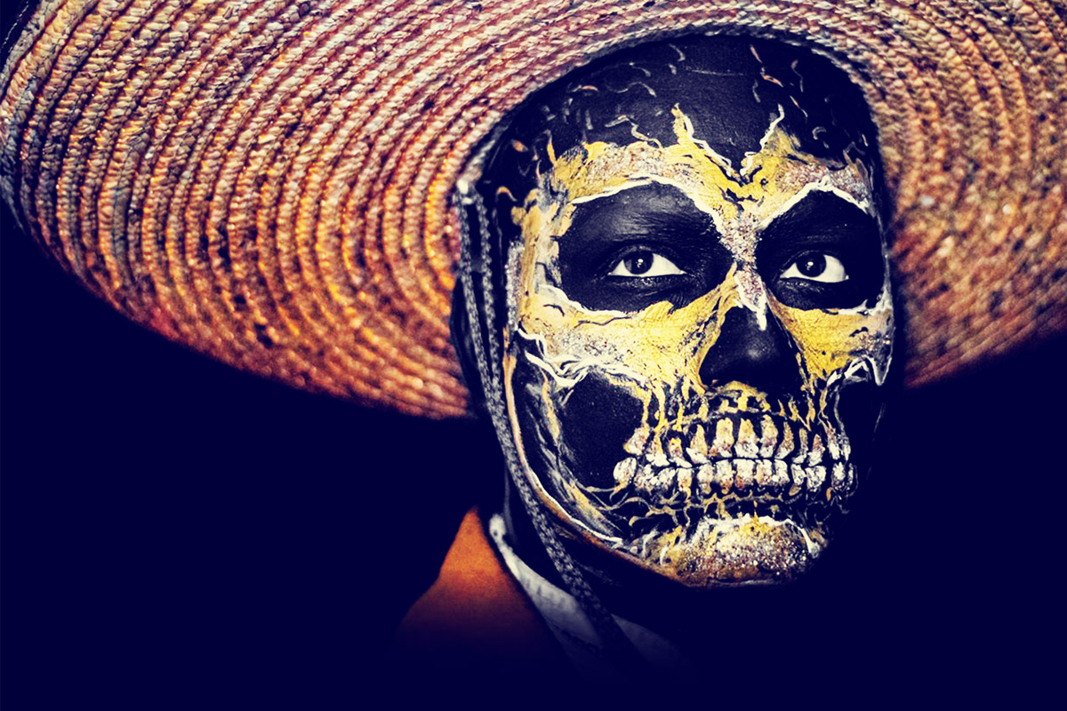 Ofrenda encarnada de Coteatro del CCU