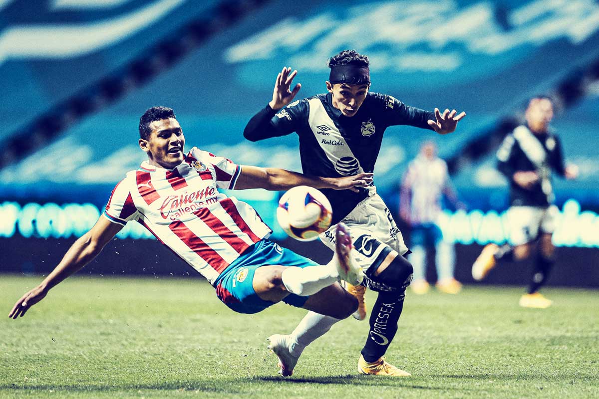 Gilberto Sepulveda y Omar Fernández | Puebla vs Chivas