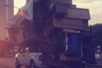 Camioneta con mudanza entera se hace viral
