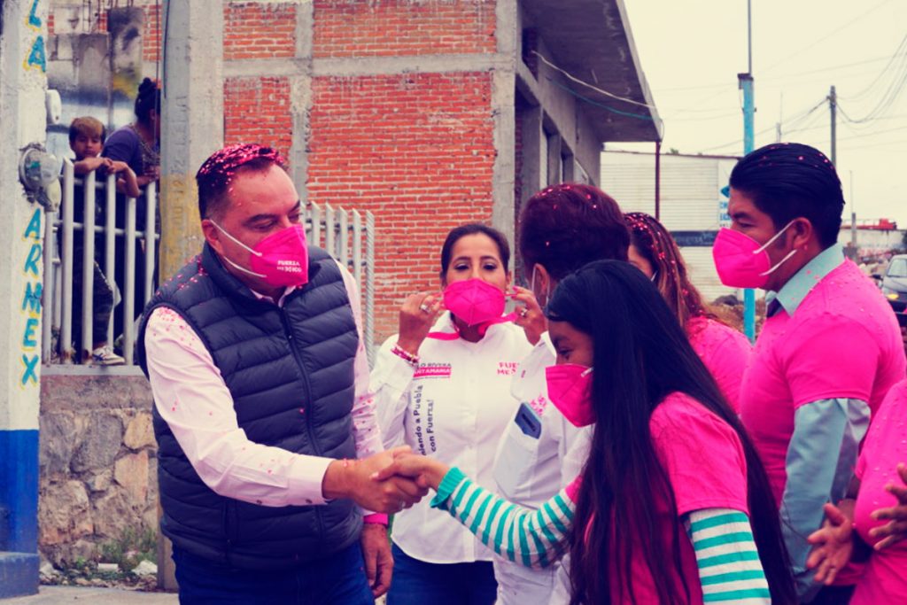 Lalo Rivera Santamaría durante campaña