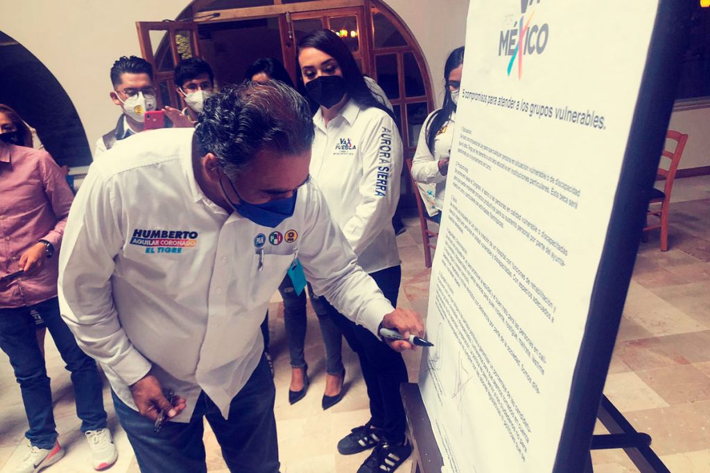 Humberto Aguilar Coronado "El Tigre", ratifica sus compromisos con los grupos vulnerables
