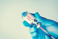 Menores serán vacunados contra covid por amparo