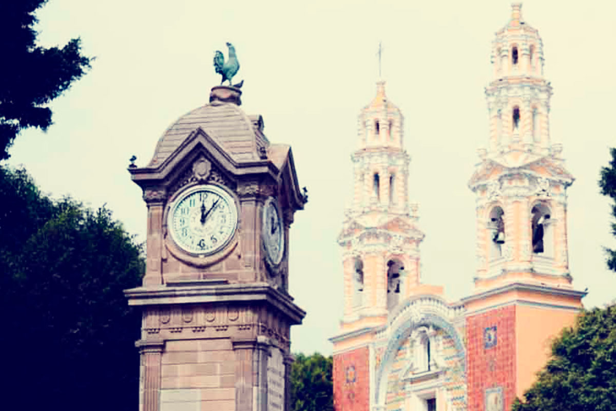 Hoy cumple 100 años el reloj de "El Gallito"