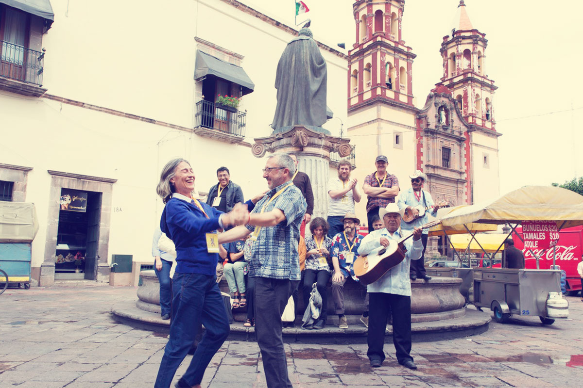 Entrevista a Andrea Avendaño Macedo en marco del Hay Festival
