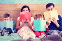 Noche de Estrellas y Lectura en familia