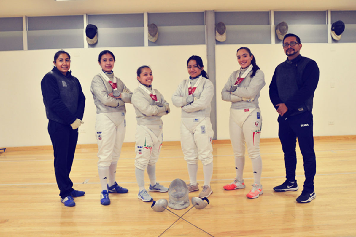 Obtiene Esgrima de la BUAP dos medallas en campeonato Nacional