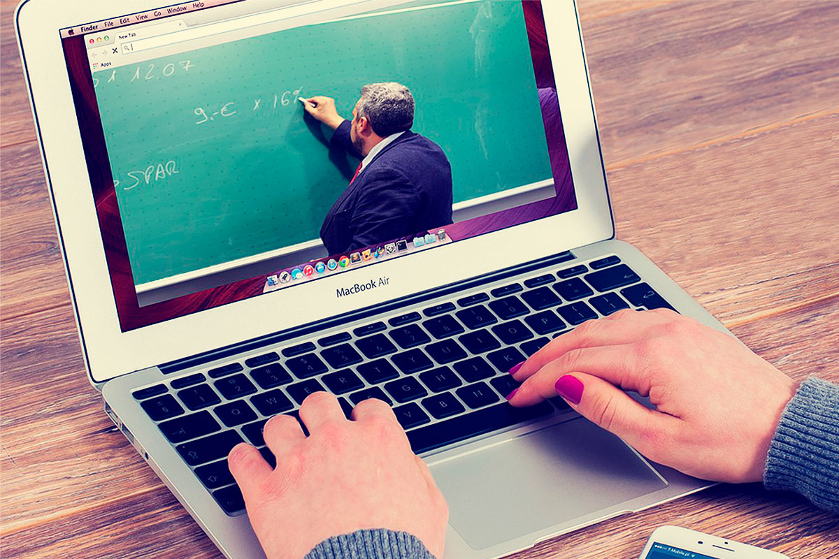 Regreso a clases de manera hibrida