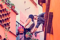 Clausuran Callejón del Beso 