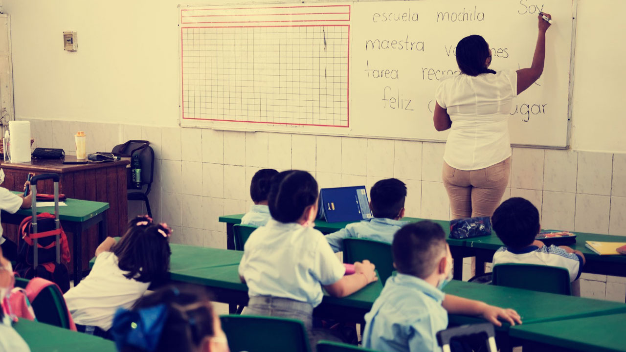 Alumnos de nivel básico tendrán clases el sábado 17 de Junio