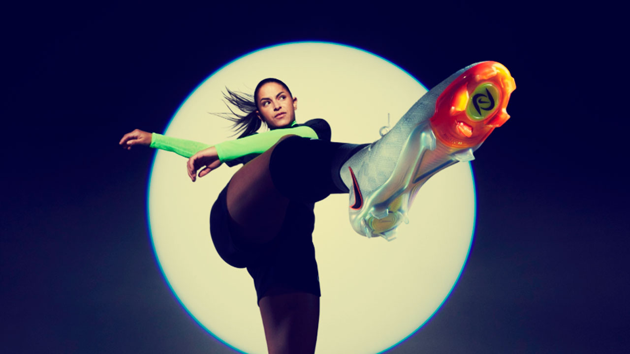 La Phantom Luna, los nuevos tacos Nike para las mujeres futbolistas