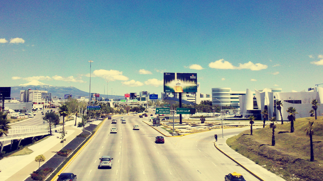 Estrategias para garantizar una movilidad segura en la Vía Atlixcáyotl