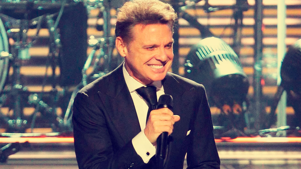 Preparativos para el concierto de Luis Miguel en puebla 