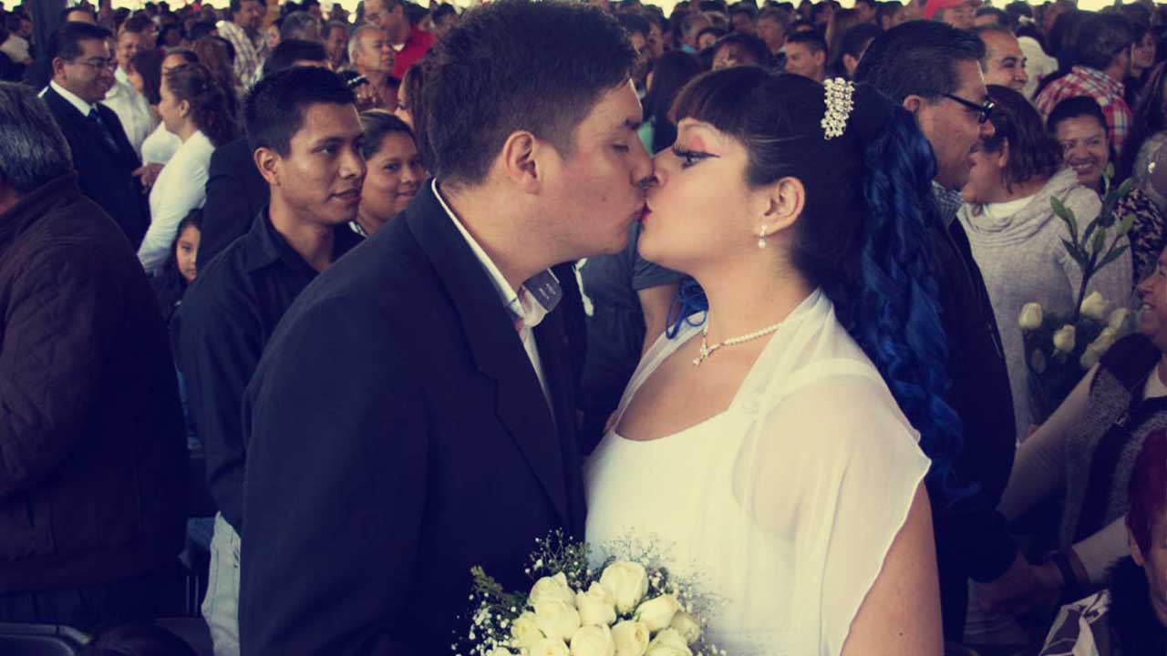 200 parejas celebran Matrimonios Comunitarios Gratuitos en Puebla