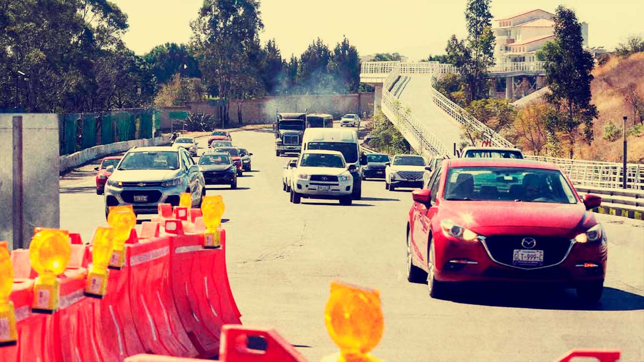Cierres intermitentes en Periférico Ecológico de Puebla