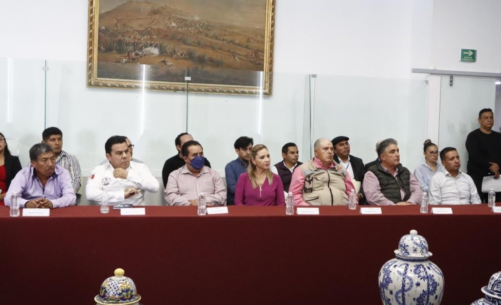 Trabajan autoridades estatales en correcto manejo de basura en zona de Cholula