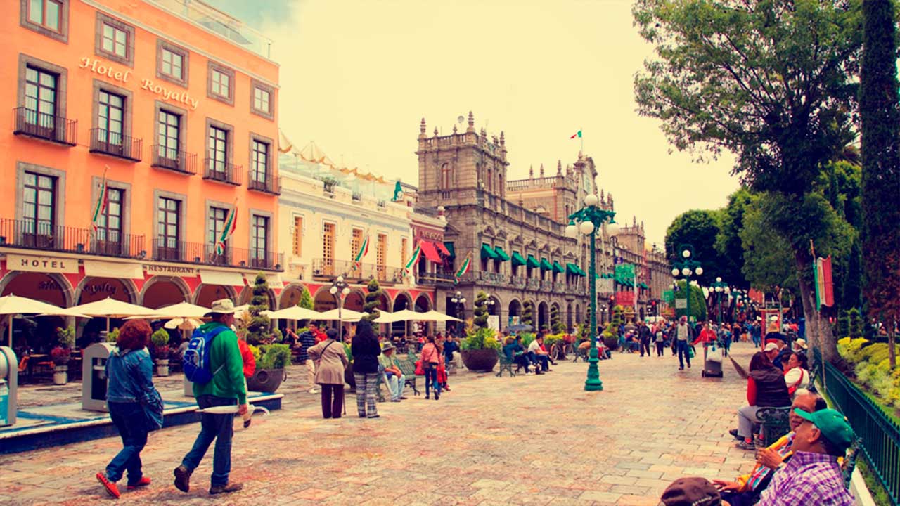 Celebración del 493 Aniversario de la Fundación de Puebla: Drones, Mariachi y Más