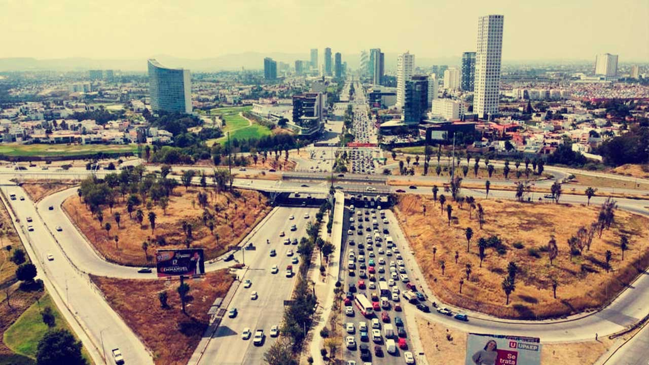 Rutas alternas por el cierre de Vía Atlixcáyotl