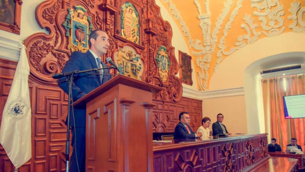 EXPONE MARIO RIESTRA SU PLAN DE GOBIERNO ANTE EL CONSEJO UNIVERSITARIO DE LA BUAP