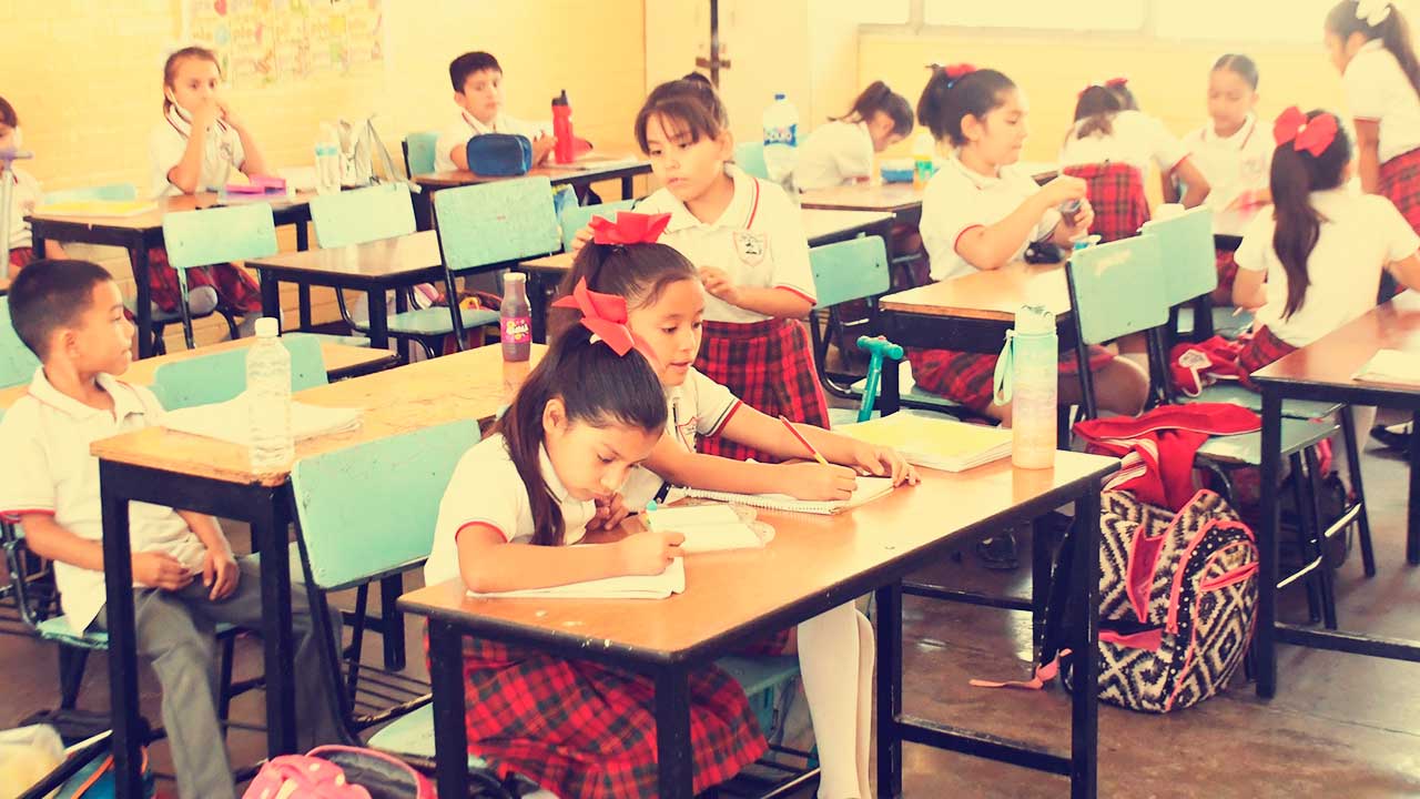 Calendario Escolar de la SEP 2024 -2025: Clases, Descansos y Puentes