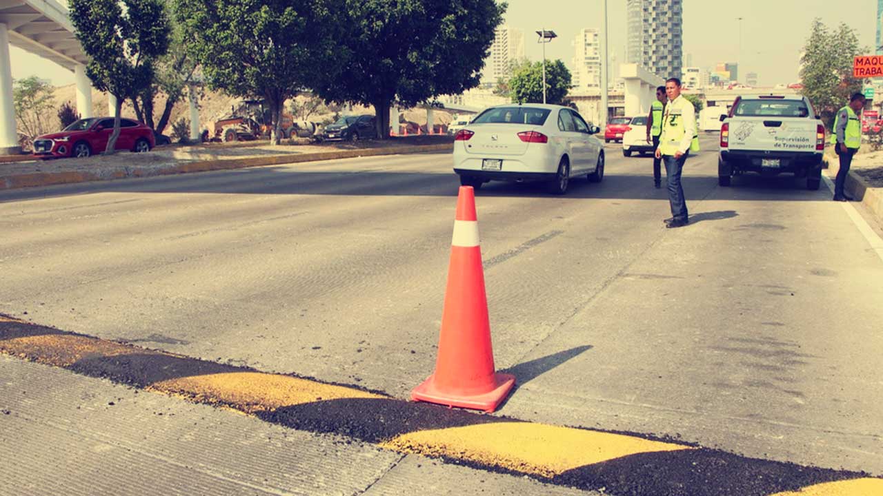 Retiran Reductores de Velocidad en Vía Atlixcáyotl