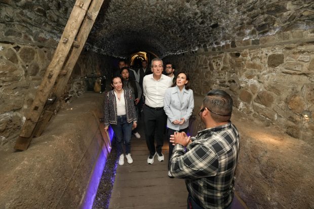 Pepe Chedraui recorrió el Puente de Bubas y el Pasaje Sitio Histórico 5 de Mayo