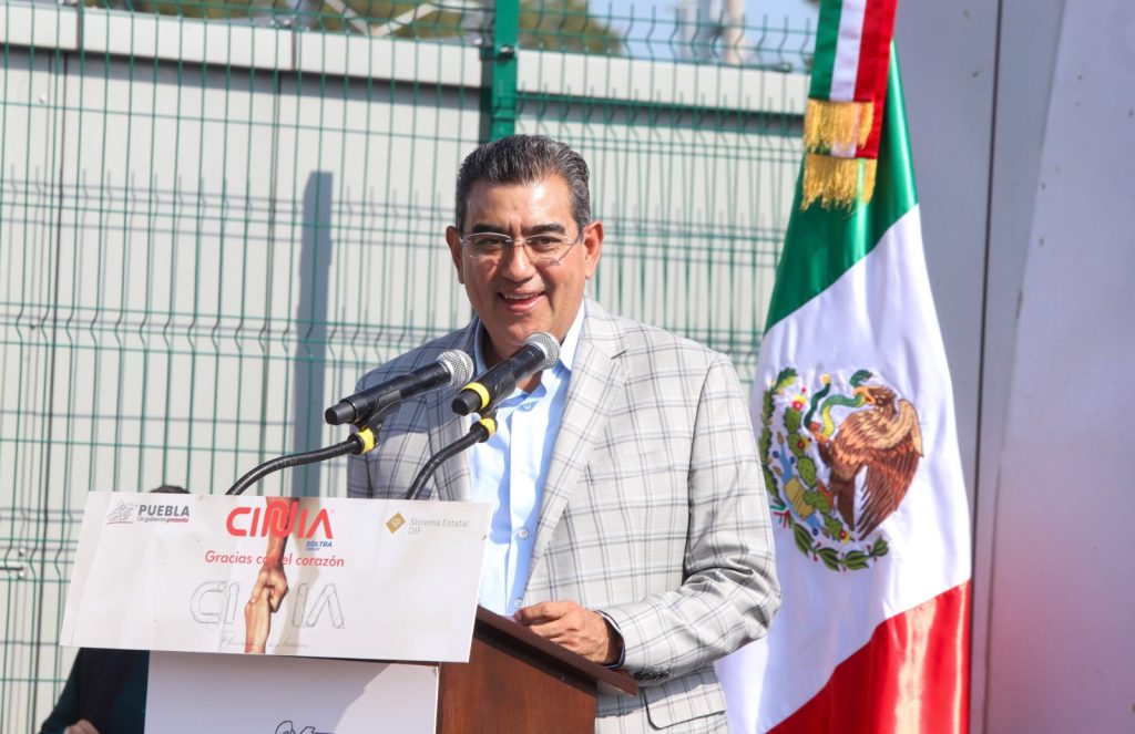 Atender a población vulnerable, prioridad para Gobierno de Puebla: Sergio Salomón