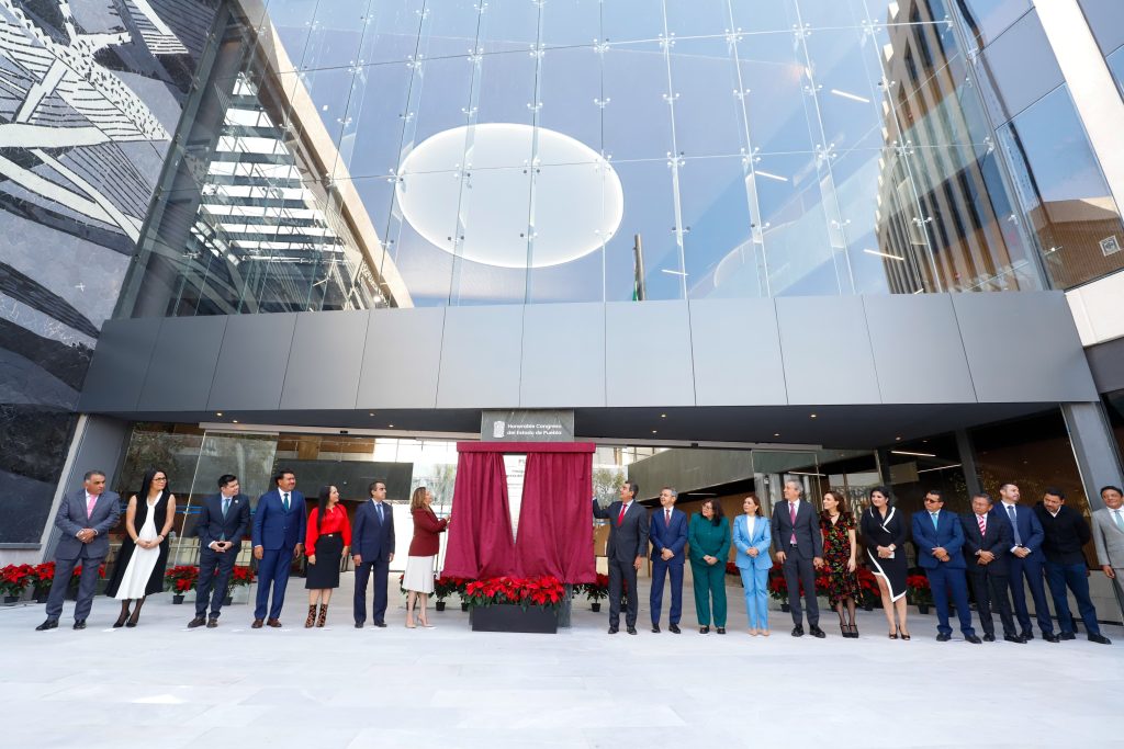 Puebla cuenta con nueva sede del congreso del estado; representa la reconciliación y unidad: Sergio Salomón