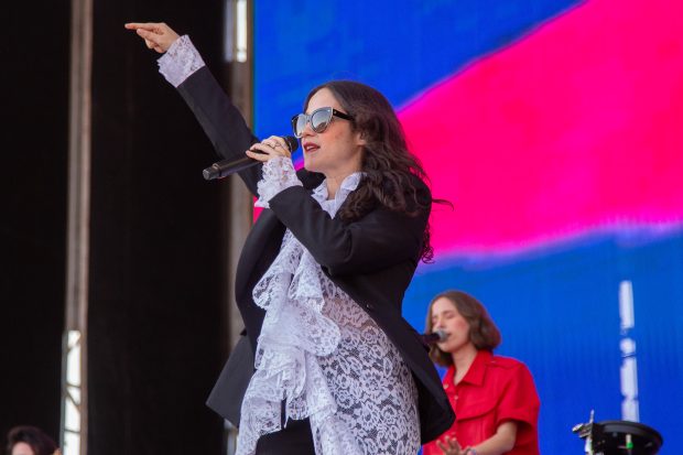 Ximena Sariñana en el Tecate Comuna 2024. Foto: Iker Carmona