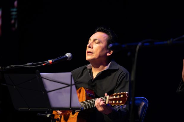 Guillermo Zapata en el XV Aniversario de Estamos Al Aire