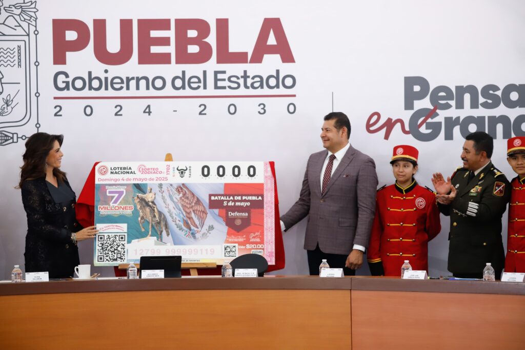 Develan Billete Conmemorativo a la Batalla de Puebla