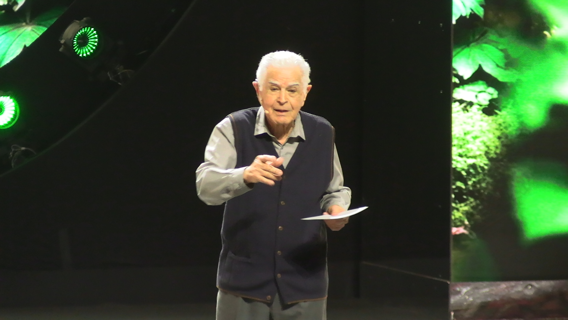 A sus 97 años, Alberto Chab conquista el Festival de las Ideas 2025