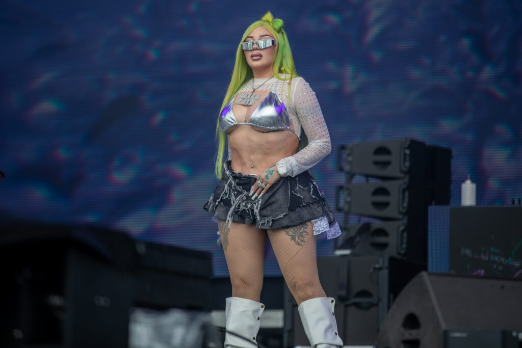 Bellakath en el Resuena Dos Equis 2025. Foto: Ludwin Cuevas