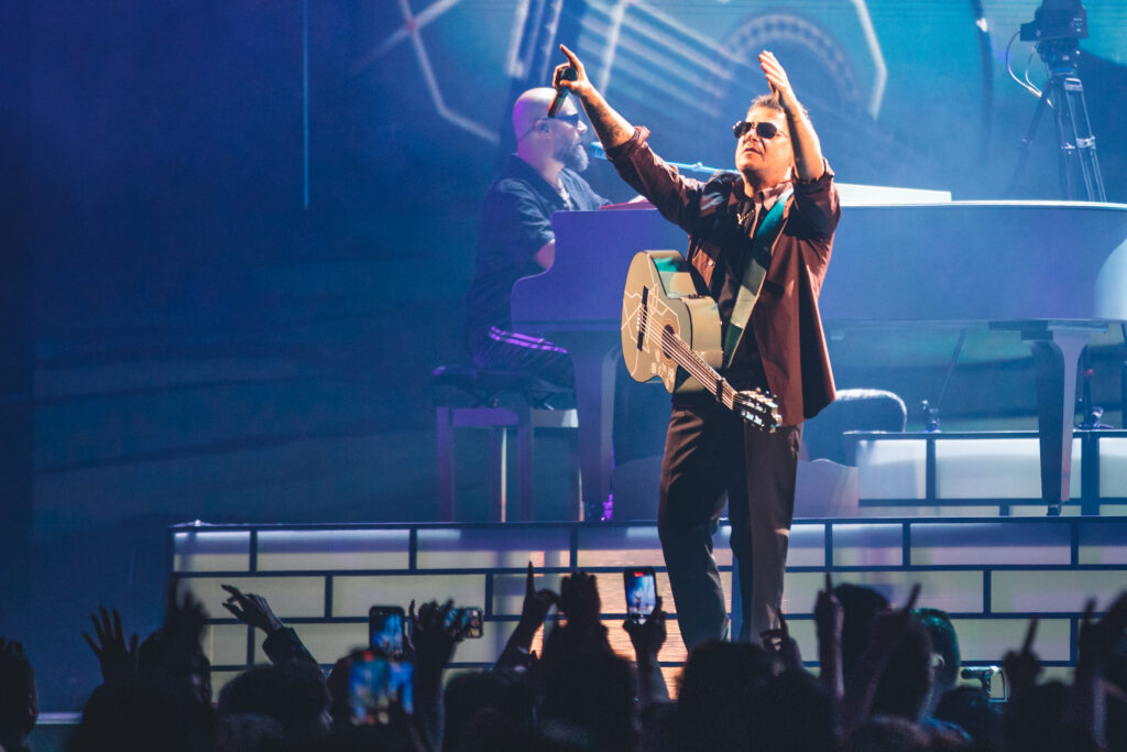 Alejandro Sanz conquista Puebla con lleno total