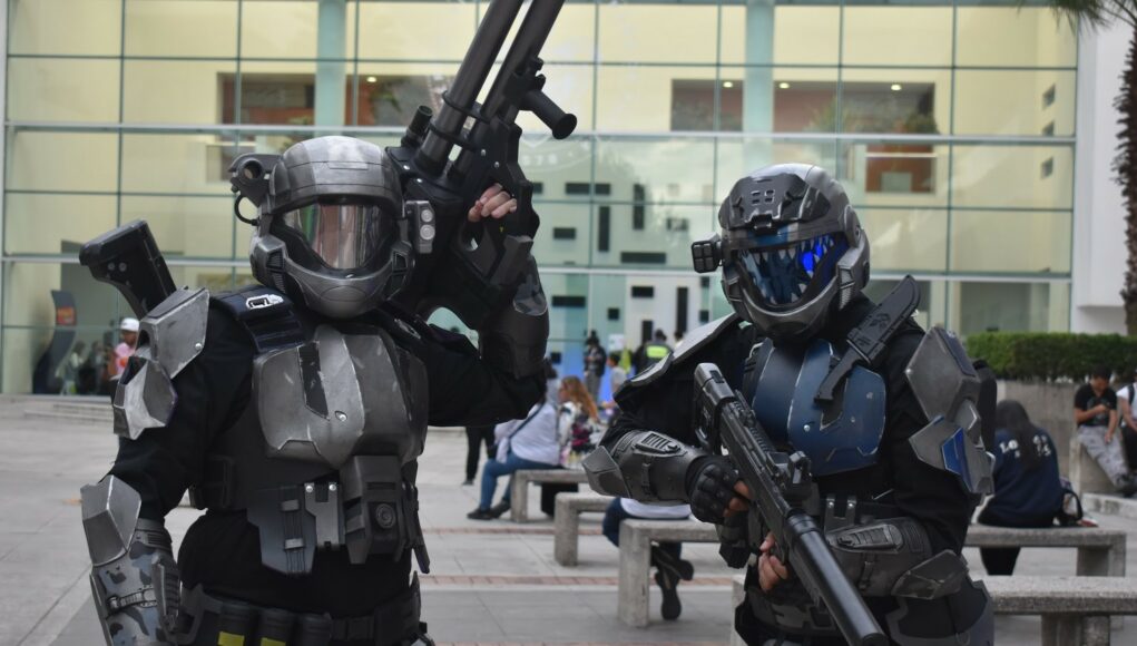 FICÓMICS 2025: cosplayers y cultura geek en la BUAP