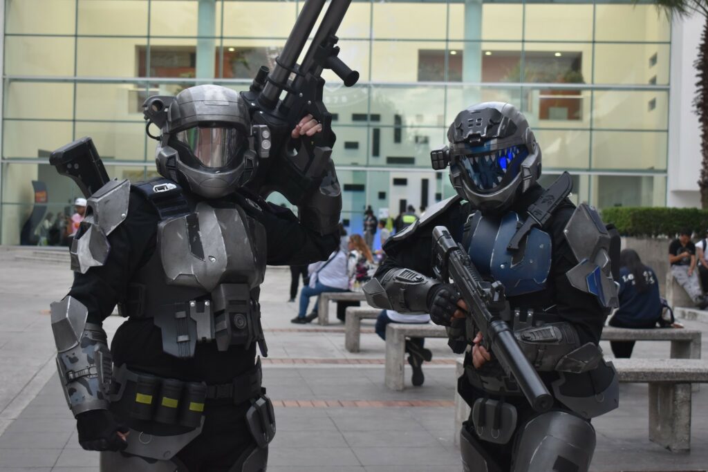 FICÓMICS 2025: cosplayers y cultura geek en la BUAP