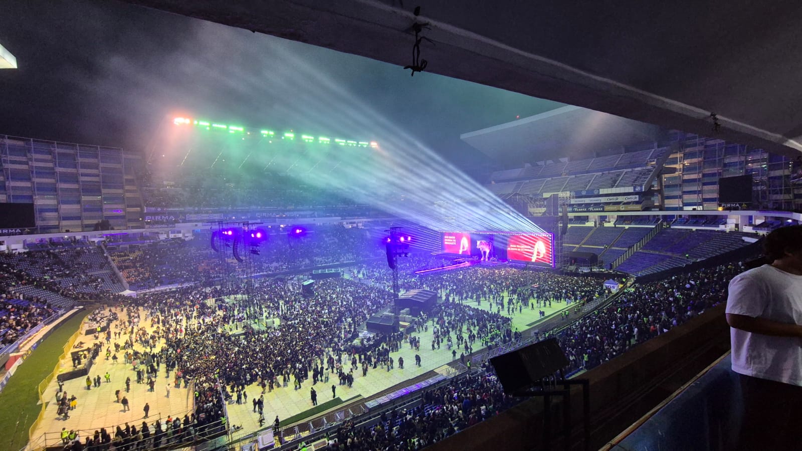 Shakira arrasa en Puebla con show de talla mundial