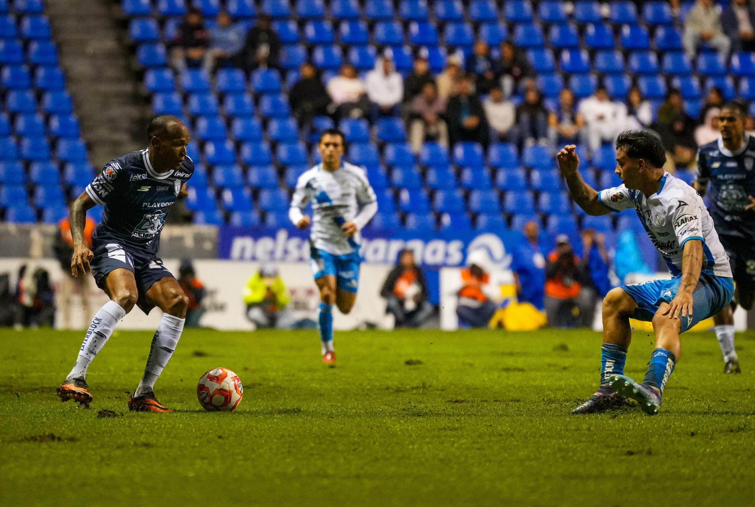 Club Puebla vs Pachuca | Jornada 10 | AP2025 | Galería | Foto: <a href="https://www.instagram.com/maurnophoto/" target="_blank" rel="noopener">Alberto Maurno</a>