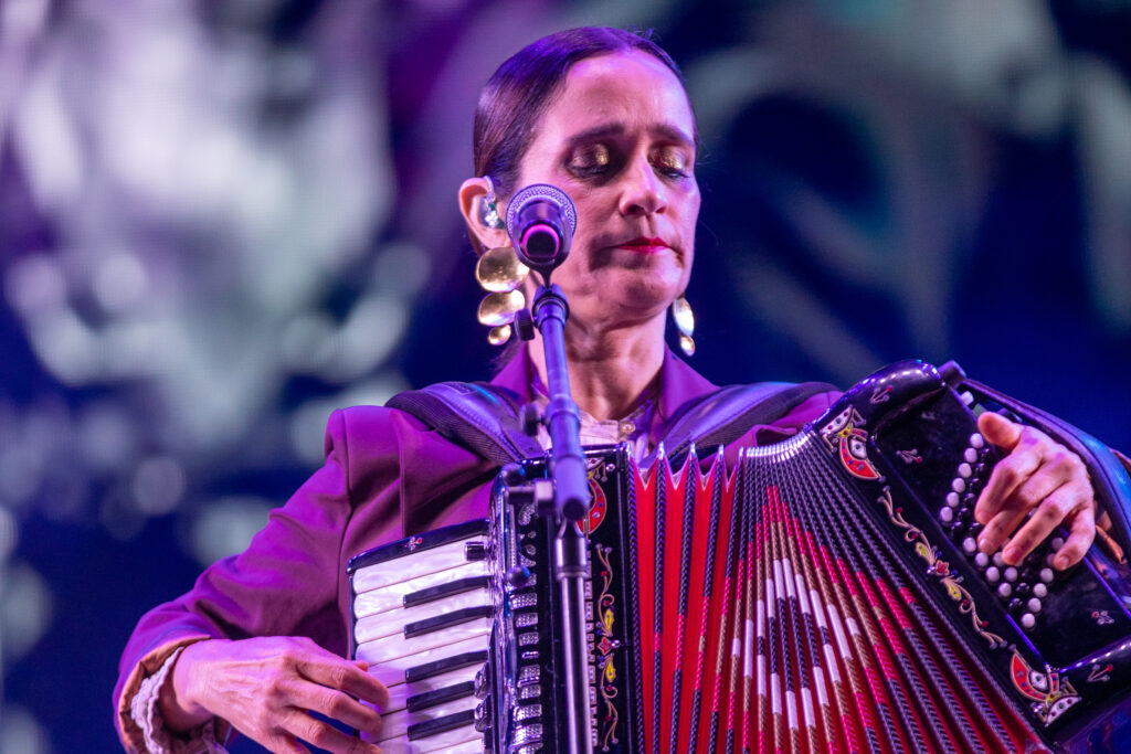 Julieta Venegas en el Tecate Comuna 2025. Foto: Ludwin Cuevas