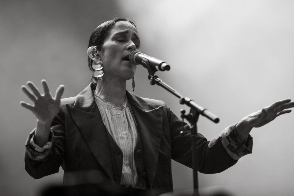 Julieta Venegas en el Tecate Comuna 2025. Foto: Ludwin Cuevas