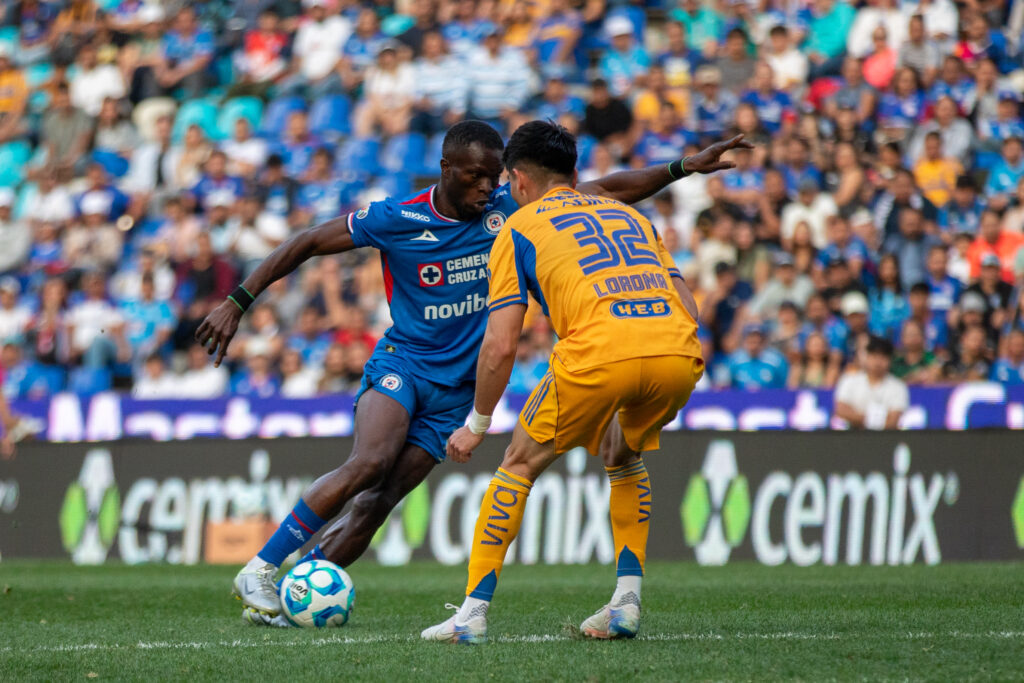 Cruz Azul vs Tigres|J6 Liga MX CL 26. Foto: Ludwin Cuevas