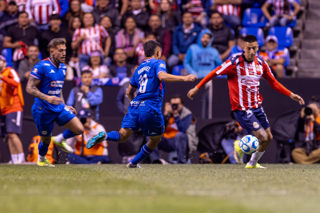 J7 Cruz Azul vs Chivas CL26. Foto: Ludwin Cuevas