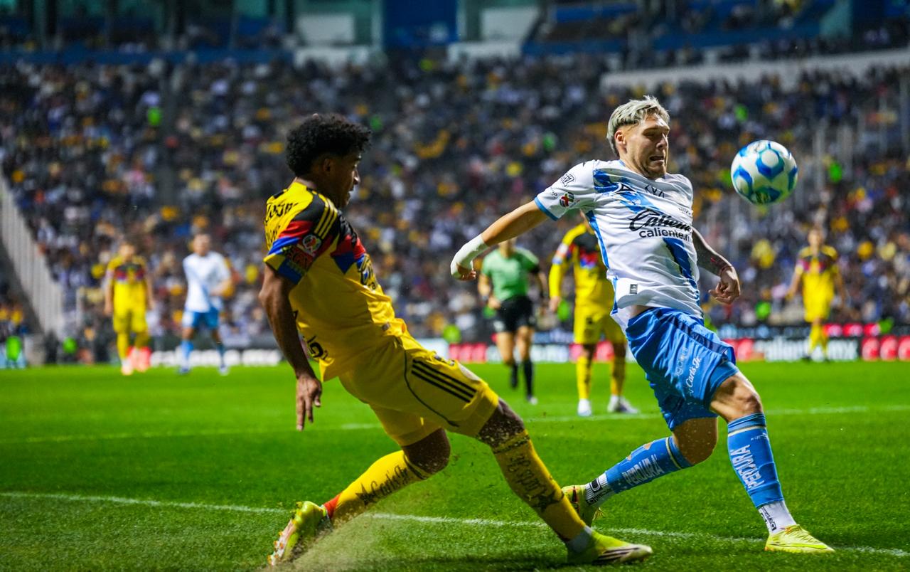 J7 Puebla VS América. Foto: <a href="https://www.instagram.com/maurnophoto/" target="_blank" rel="noopener">AlbertoMaurno</a>