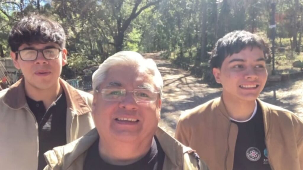 El Dr. Raúl Mújica nos lleva al Campamento Astronómico de Xiúrave