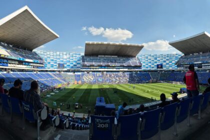 Cruz Azul vence 2-1 a Tigres en Puebla
