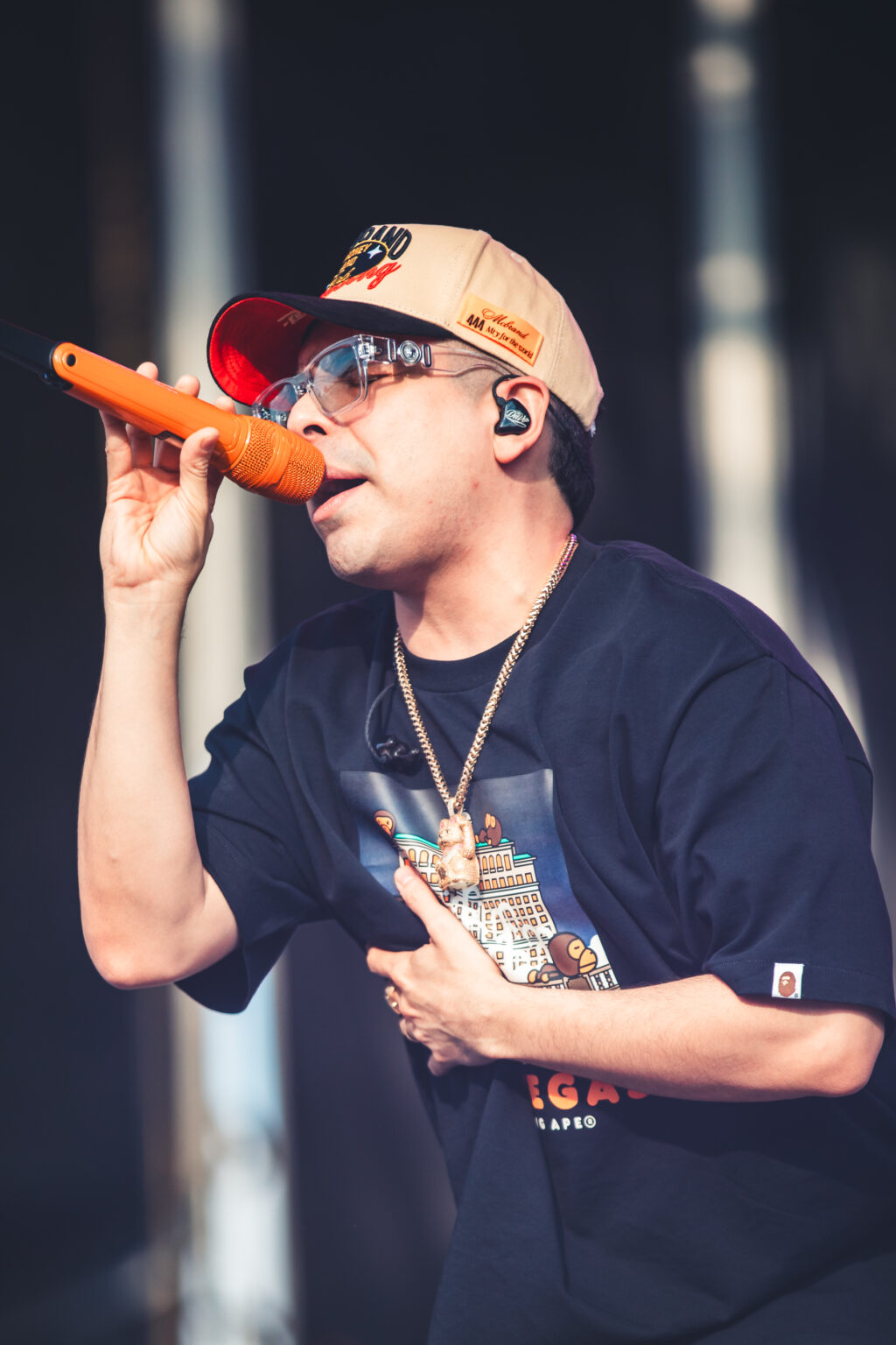 MC Davo enciende el Resuena Dos Equis 2026