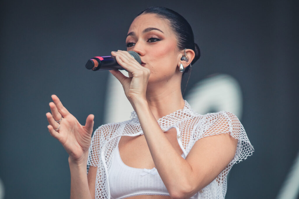 Olivia Wald destaca en el Resuena Dos Equis 2026