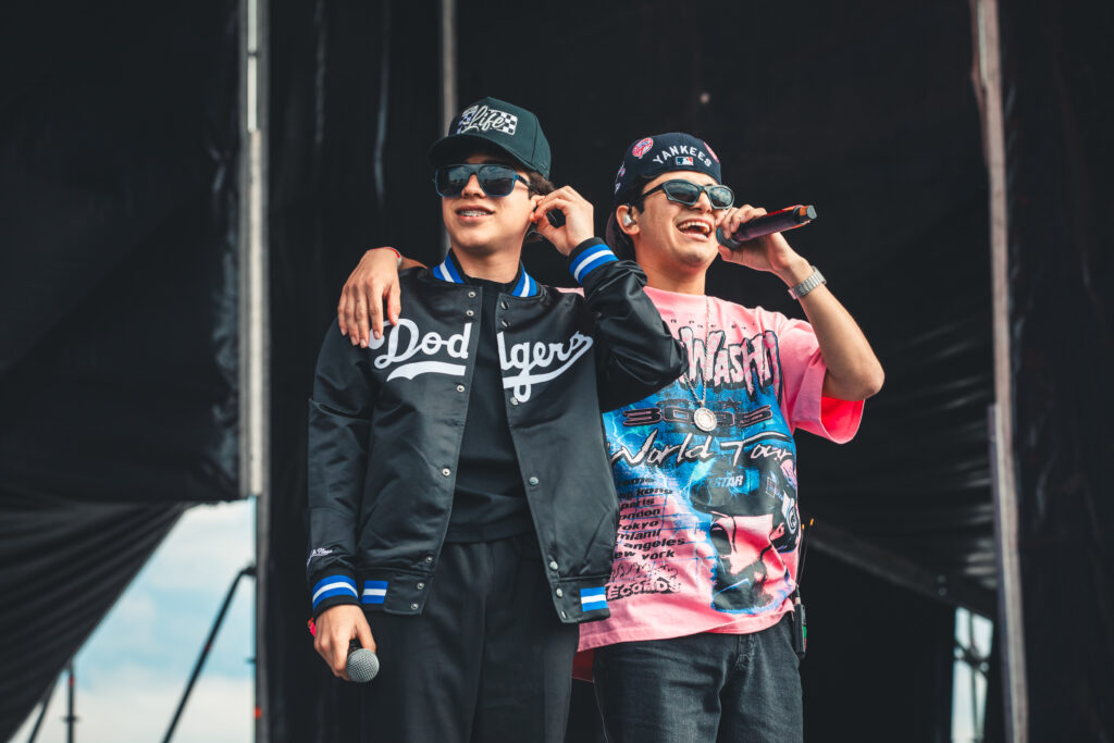 Omar Camacho destaca en el Resuena Dos Equis 2026