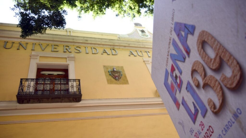 Al Aire transmite desde el Edificio Carolino en la Fenali